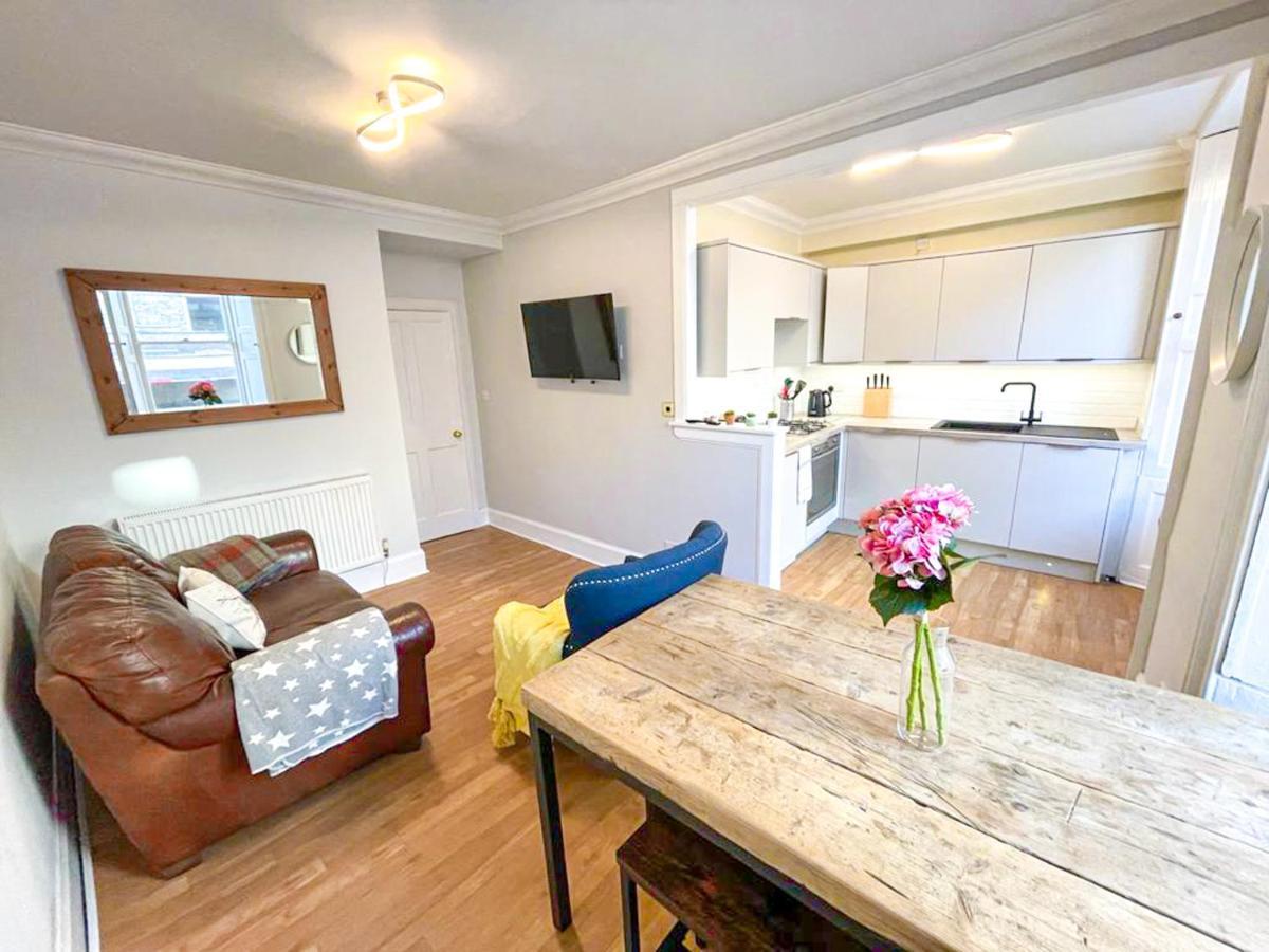 Rose Street'S Hidden Treasure- 2Bed Newly Refurbished Apt Edinburgh Exterior photo