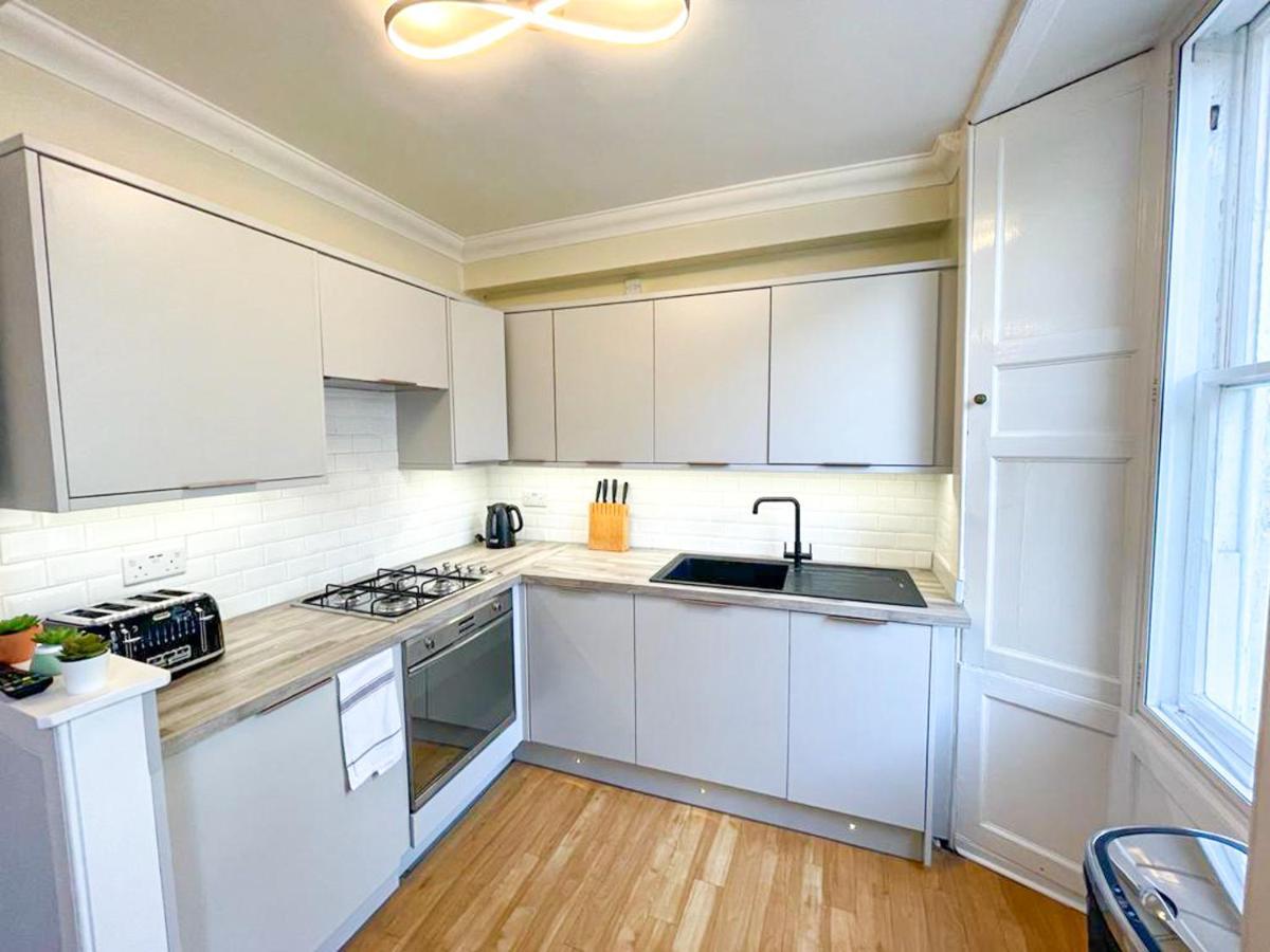 Rose Street'S Hidden Treasure- 2Bed Newly Refurbished Apt Edinburgh Exterior photo