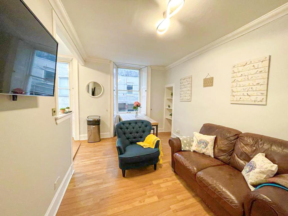 Rose Street'S Hidden Treasure- 2Bed Newly Refurbished Apt Edinburgh Exterior photo